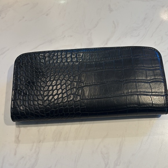 A New Day Black Crocodile Embossed Wallet - Picture 2 of 4